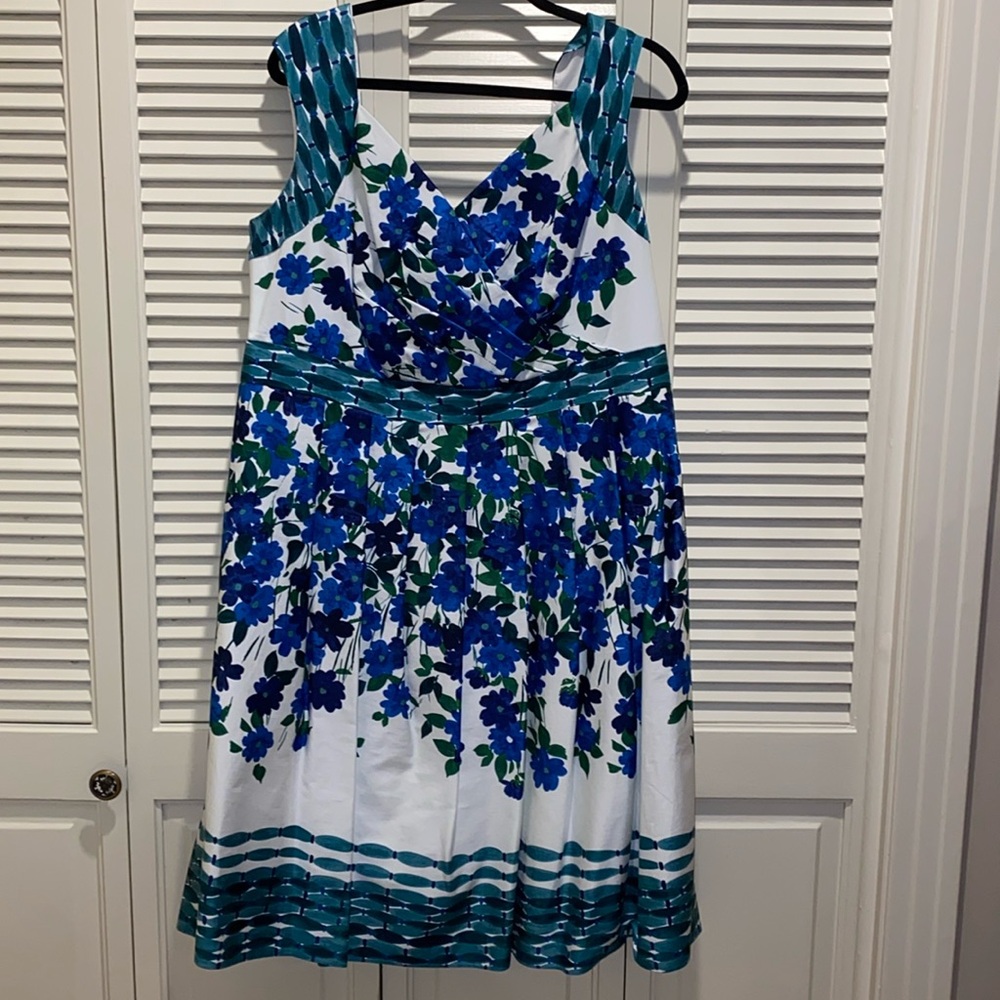ADRIANNA PAPELL floral print summer dress size 16W